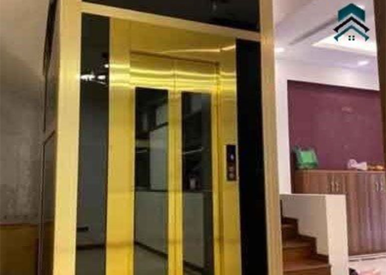 THANG MÁY QUAN SÁT